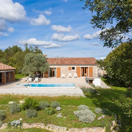 Lux Casa Histria *