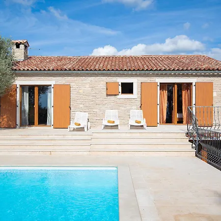 Lux Casa Histria