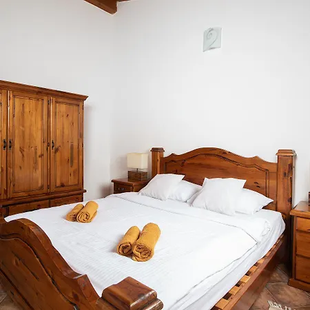 Lux Casa Histria 빌라 Katun Lindarski