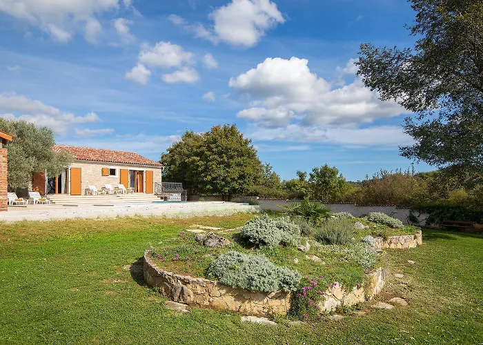 فيلة Lux Casa Histria *