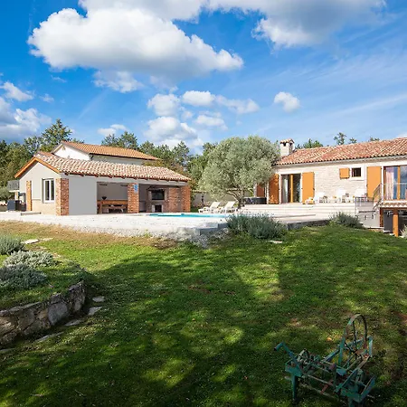 Villa Lux Casa Histria *