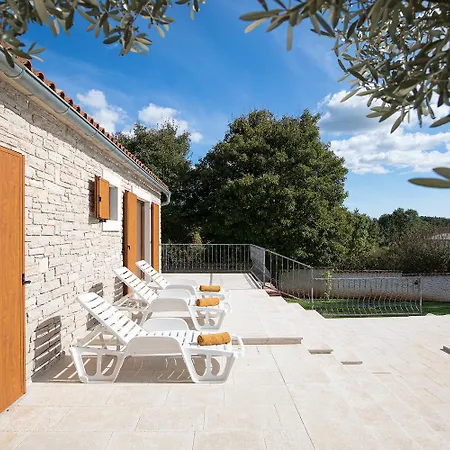 Villa Lux Casa Histria