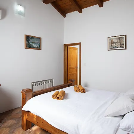 Lux Casa Histria Katun Lindarski